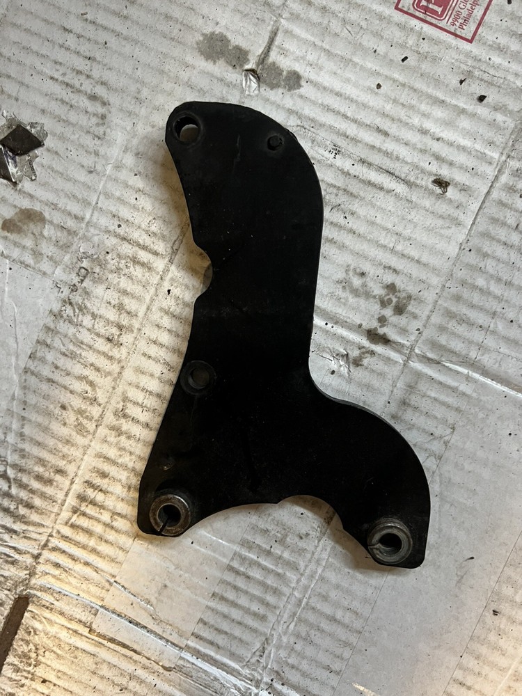 thermo king tripac evolution Apu compressor front bracket