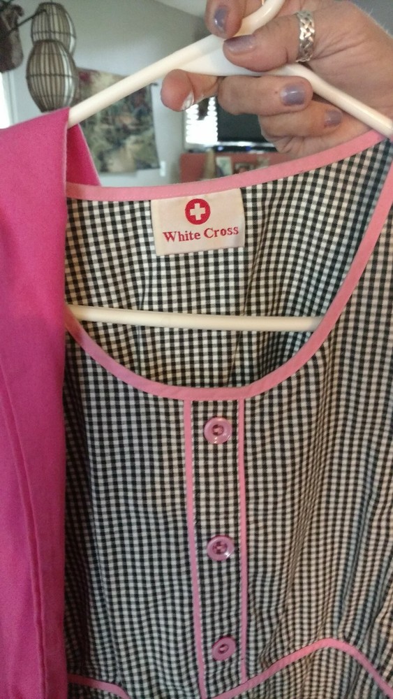 Scrub set medium top small pants