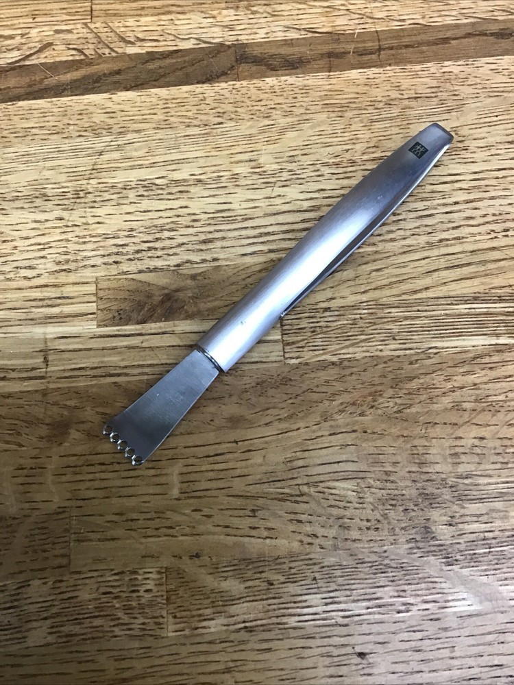 ZWILLING PRO Lemon Zester