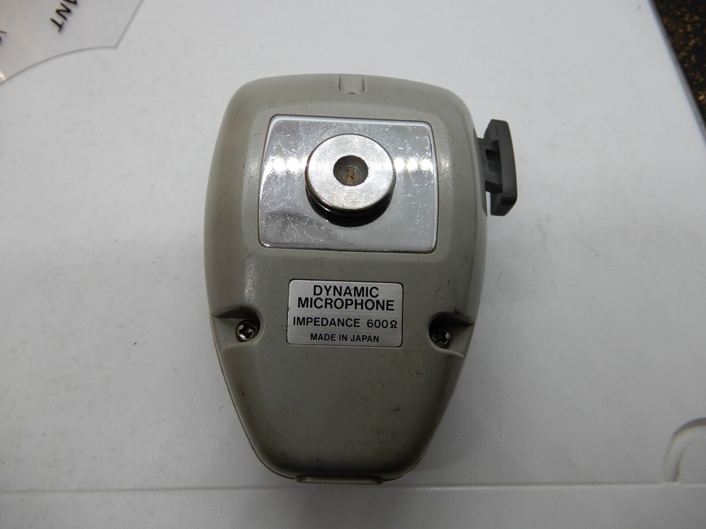Kenwood Dynamic Microphone Impedance:600 Ohms