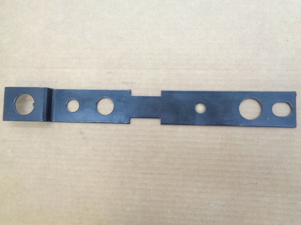 AGCO PLATE - 72503304-7 - BOX11