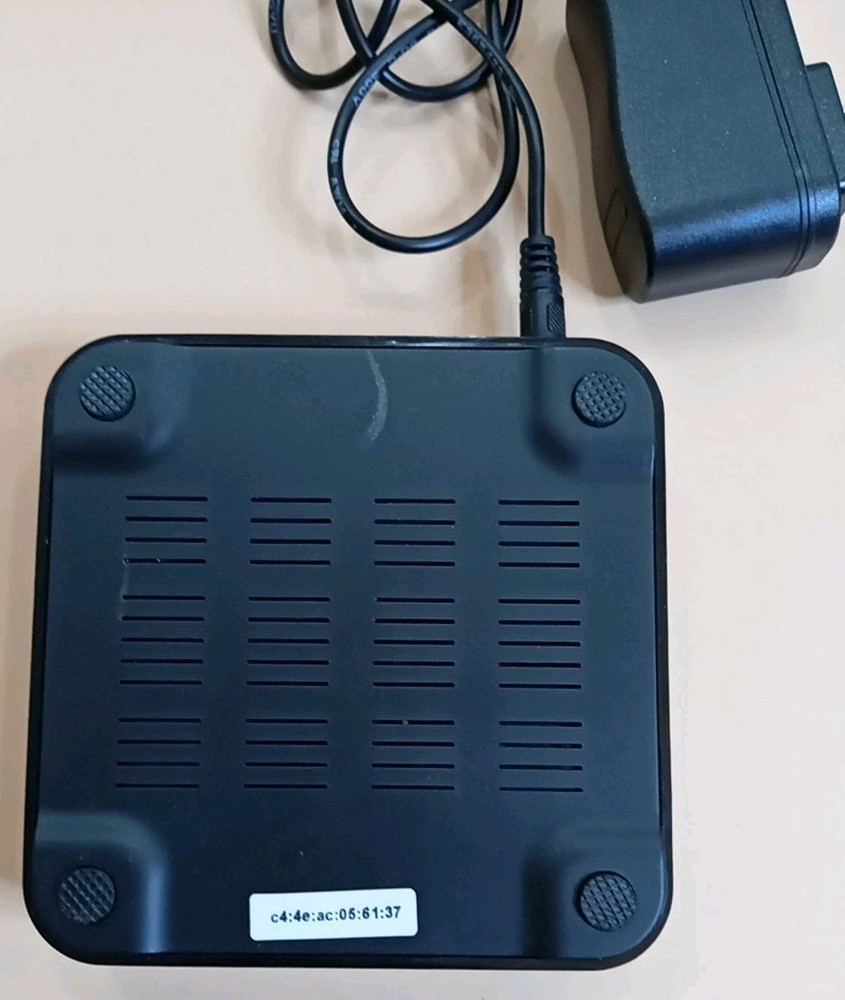 🤩. Two Smart TV Boxes One HDMI Cable