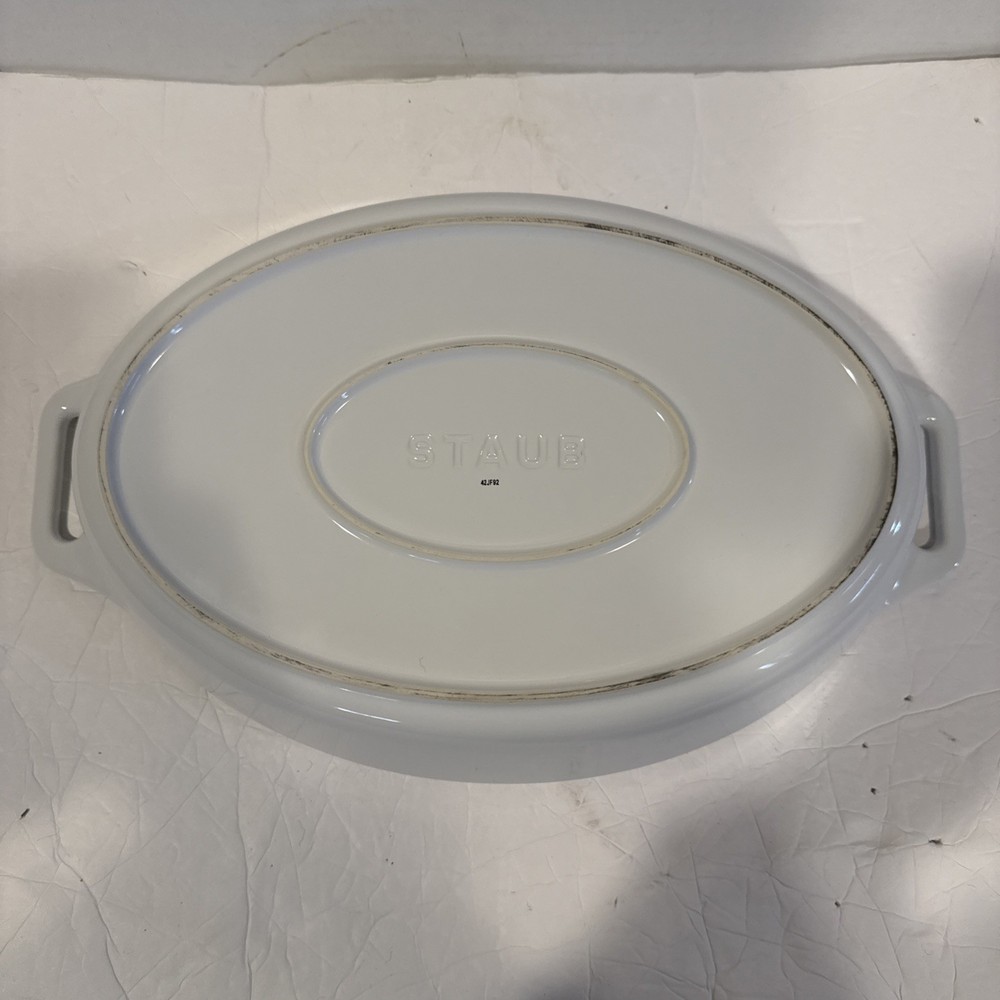 Staub 15 Inch Ceramic Roasting Dish