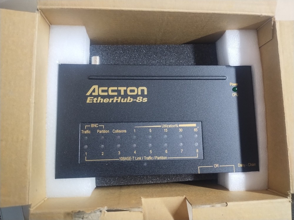 Vintage Accton EtherHub-8s EN2040 Never Used Open Box