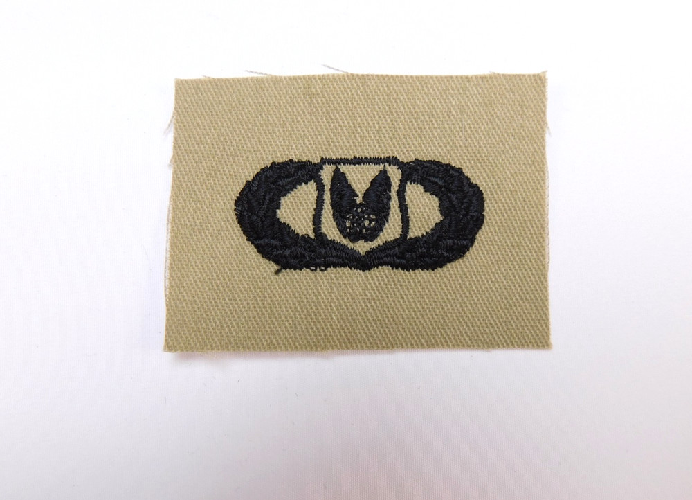 US Air Force USAF Basic Operations Support Badge Desert Tan DCU Patch Sew-On