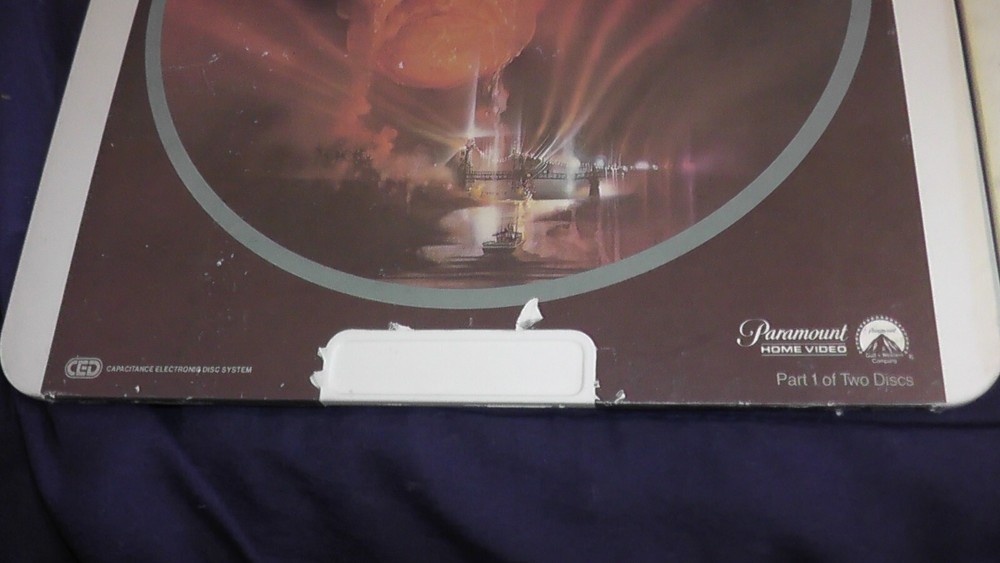 CED 2 VIDEODISCS APOCALYPSE NOW 1982 PARAMOUNT MOVIE CAPACITANCE ELECTRONIC DISC