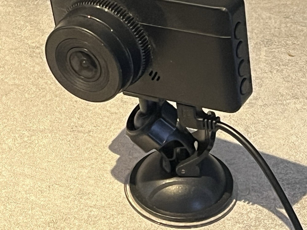 Dashcam - Car Mount Holder Suction Cup/Dashboard Camera Accessory