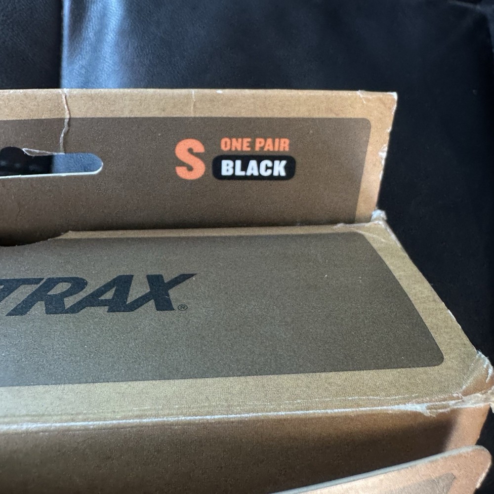 Yaktrax Walker Small Black Traction Cleats