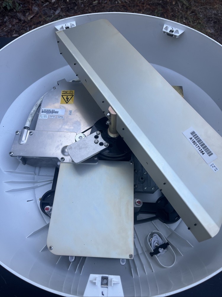 RayMarine RD 218 2kW 18" Radar E52065