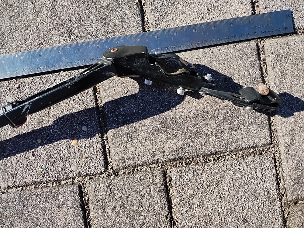 Adjustable Kickstand --- Rear Side Kickstand