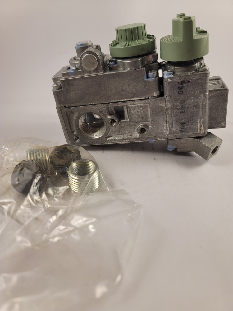 Robertshaw Millivolt Compact Gas Valve 710-205