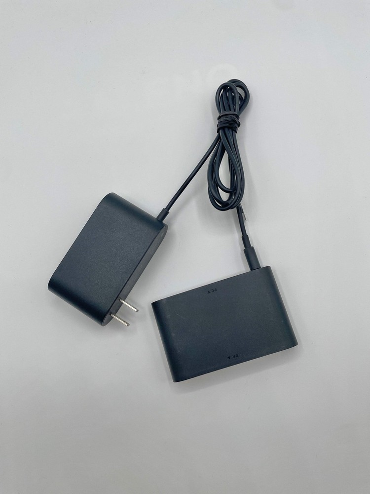 HTC Vive Link Box 2PU6100 with Power Adapter