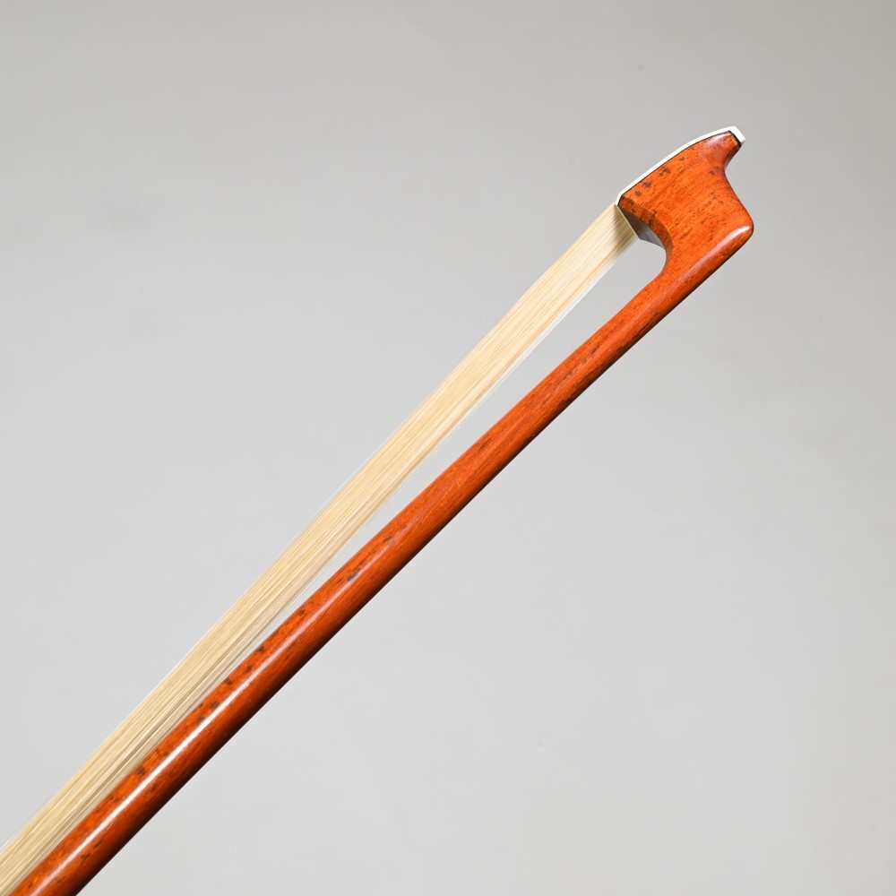 TAKASU Violin Bow (Intermediate), 4/4, Japan - Pernambuco