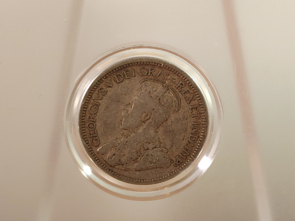 1929 Canada 10 Cents Dime .800 Silver - A8