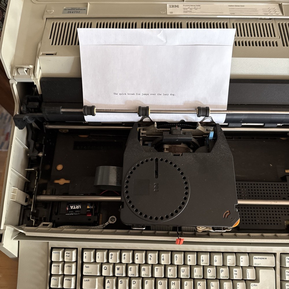 Clean Working IBM Wheelwriter 6 Electronic Memory Typewriter