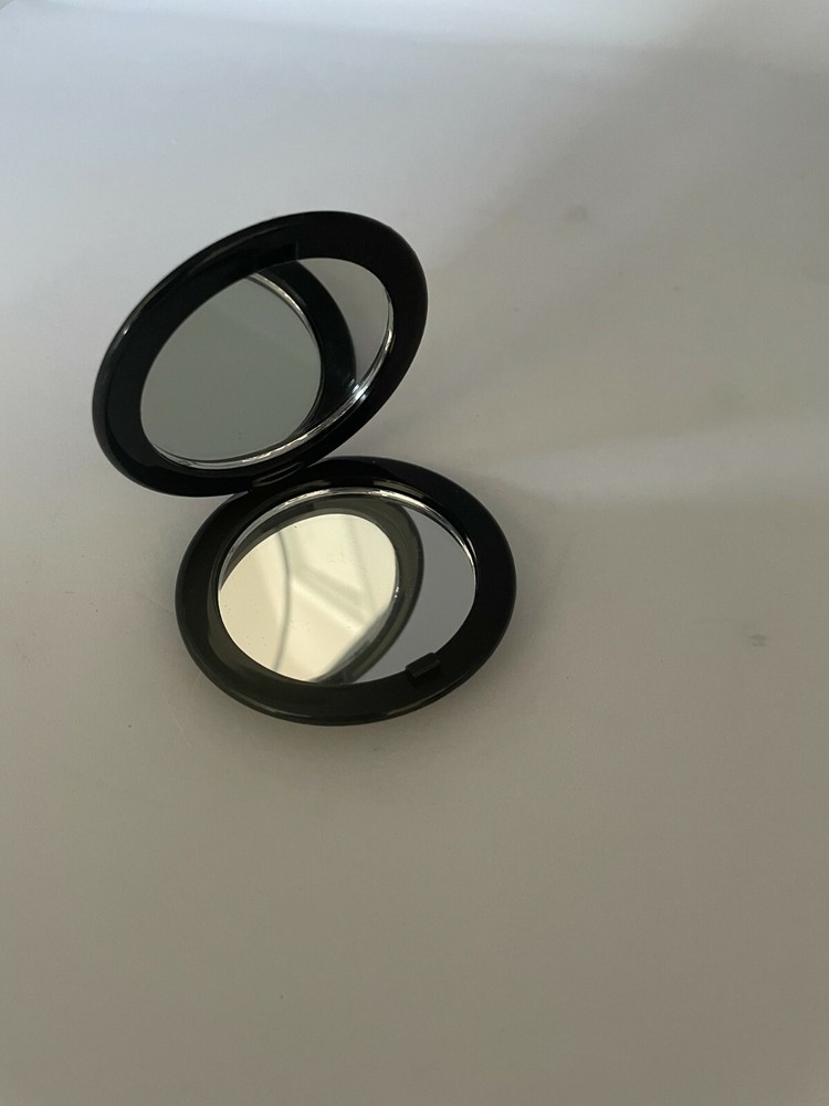 Travel size mirror foldable | Round shape -- NEW