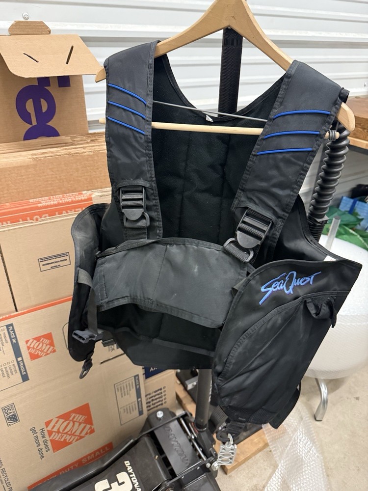 Sea Quest Dive Vest Medium