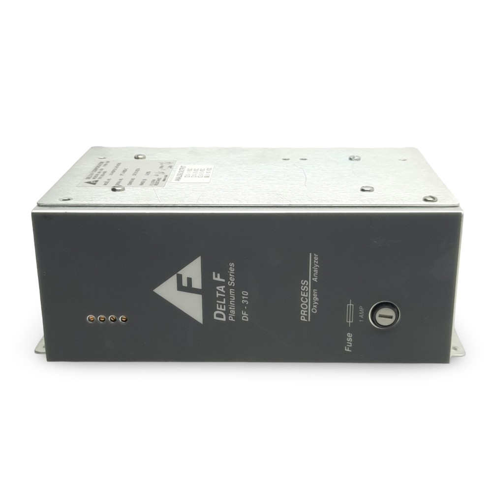 Delta F DF310-0014 Process Oxygen Analyzer, Range: 0-25%, Analog Output: 0-10VDC