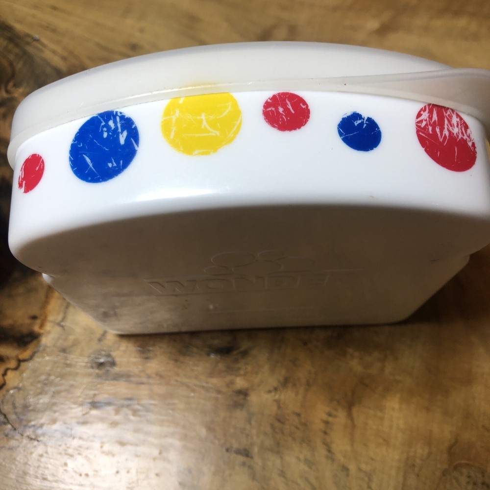 Wonder Bread Plastic white sandwich bread holder 2006 A4