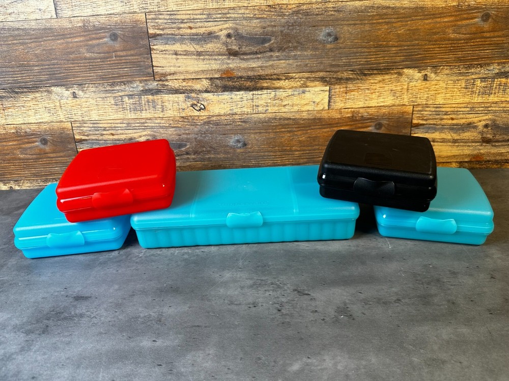 Tupperware Plastic Sandwich Keeper & Divided Lunch Box Things Container Lot of 5