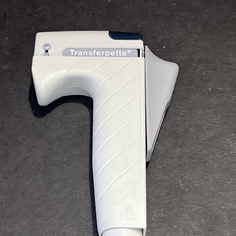 BrandTech Pipette Transferpette 1000 ml Adjustable