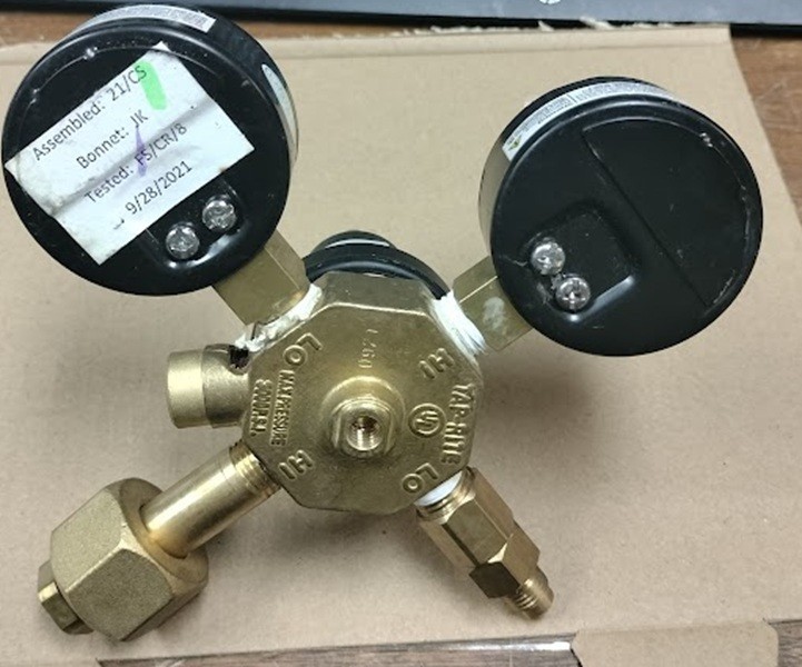 TAPRITE CARBON DIOXIDE REGULATOR, DUAL GAGES, 3741