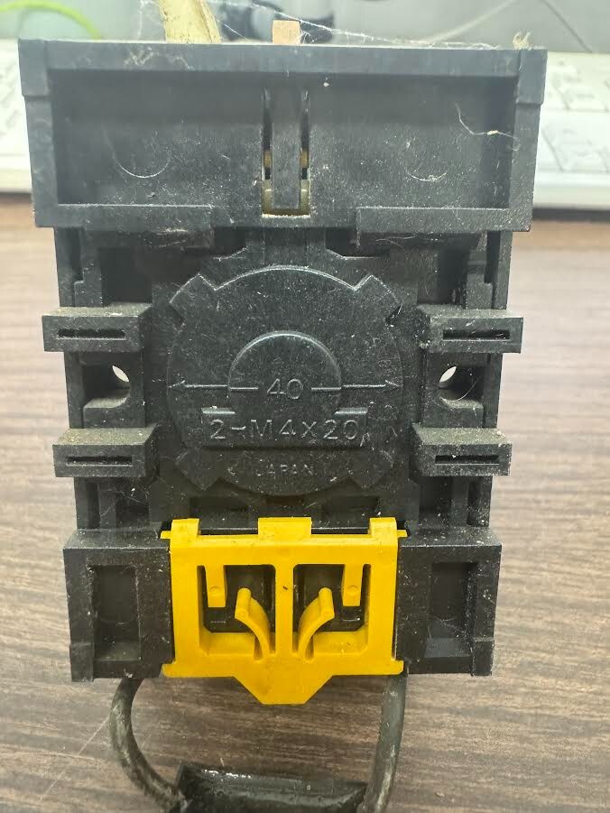 OMRON H3BA-8 TIMER / Base