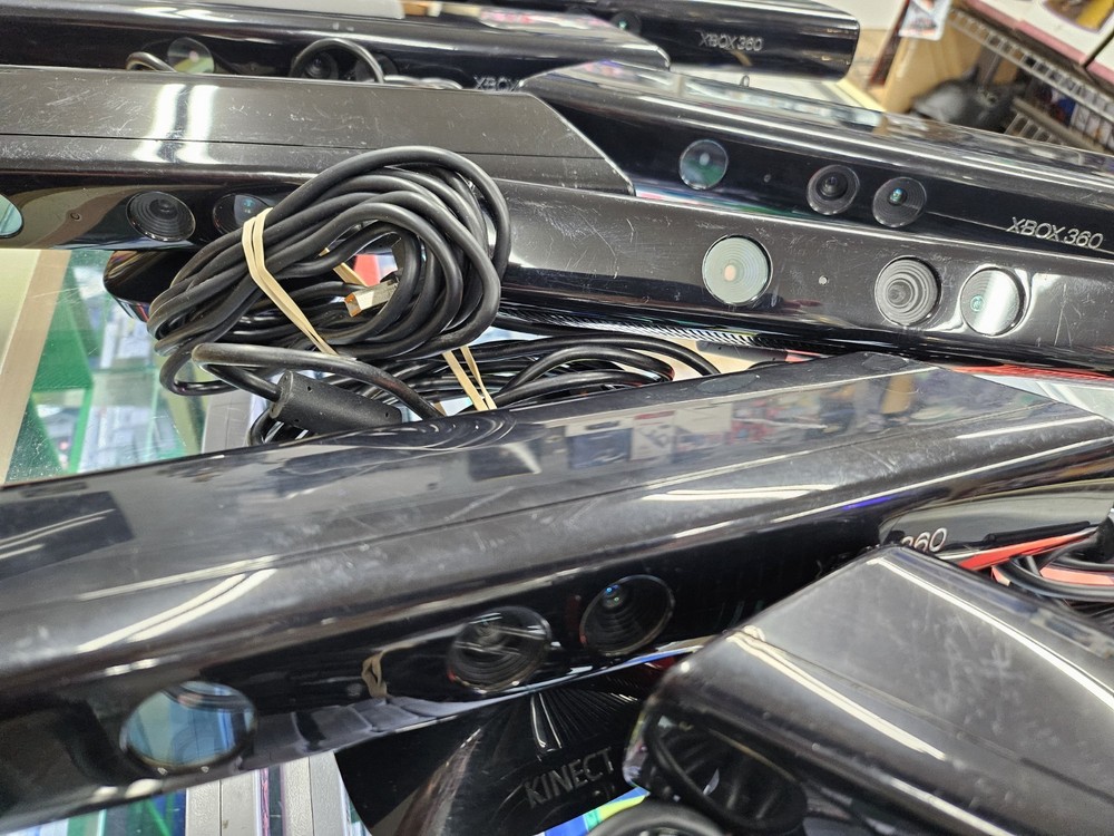 Microsoft Xbox 360 Kinect Sensor Camera & Game Original OEM