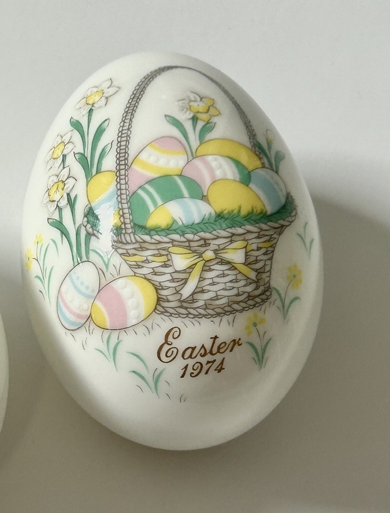 Noritake 1974 Easter Egg Basket Bone China Japan