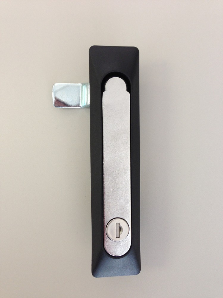 Swing Handle Lock / Latch Keyed Alike
