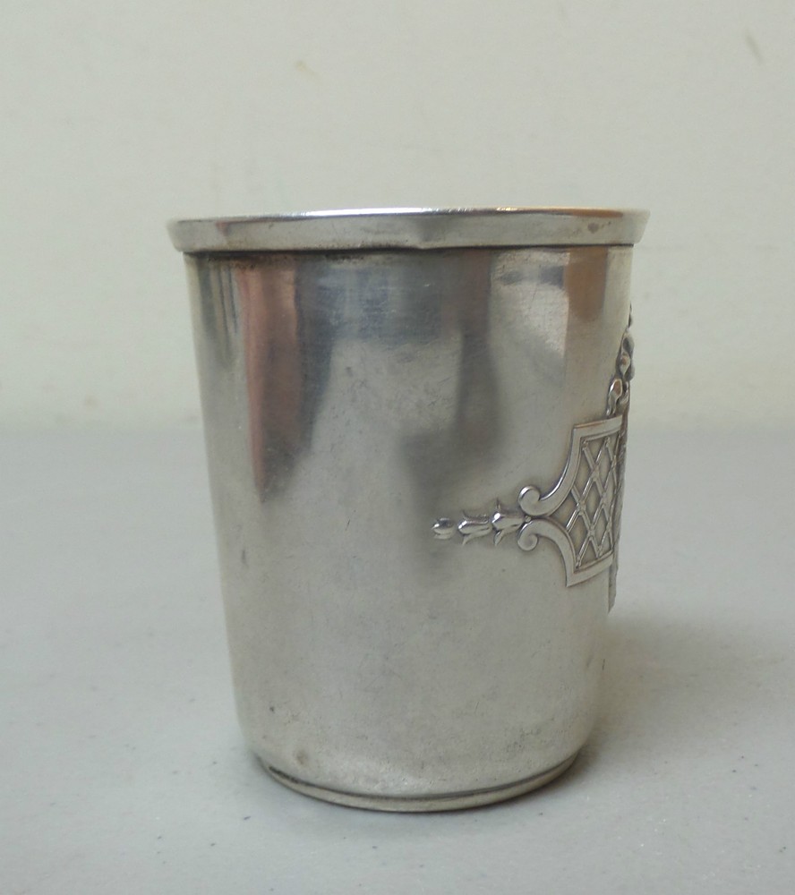 ANTIQUE GERMAN .800 SILVER EMBOSSED DECORATED & ENGRAVED BEAKER, 55 grams