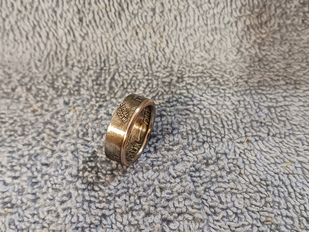 1994 Handcrafted Washington Quarters coin ring, size 6 1/2