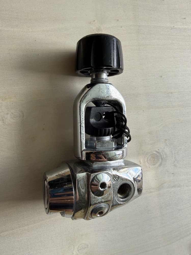 Sea quest Scuba regulator Seaquest