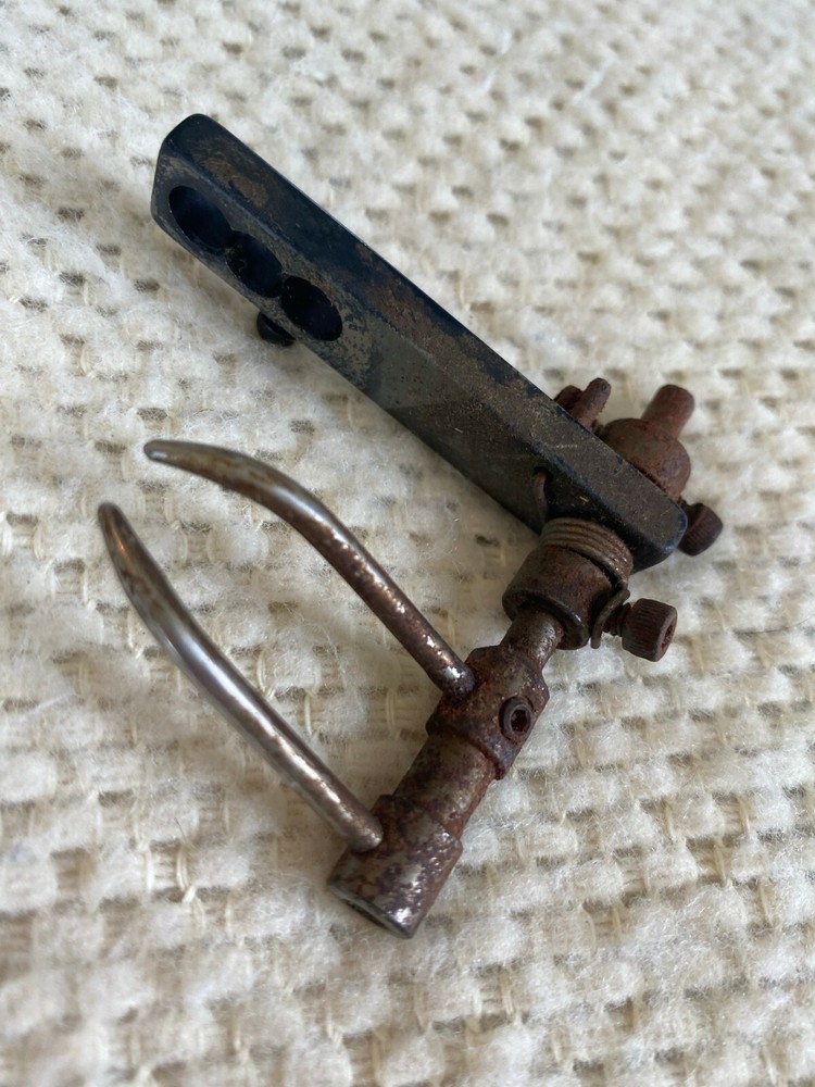 Archery Flipper Dual Prong Rest