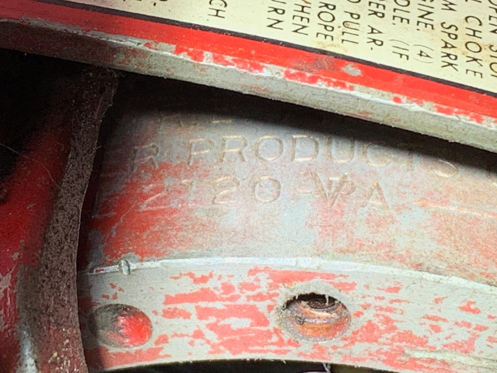 Vintage Tecumseh Chainsaw (Rebuilder!! Has Compression)