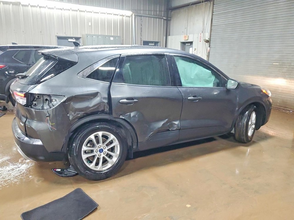 ESCAPE 2020 Air Shutter 897168