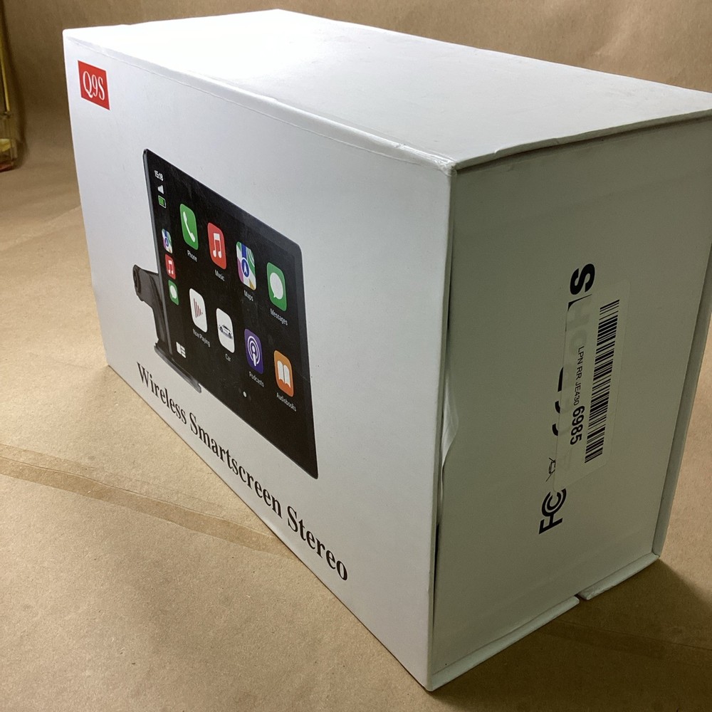 Q9S Wireless 9” Smartscreen Stereo CarPlay Android Auto Bluetooth Car Display