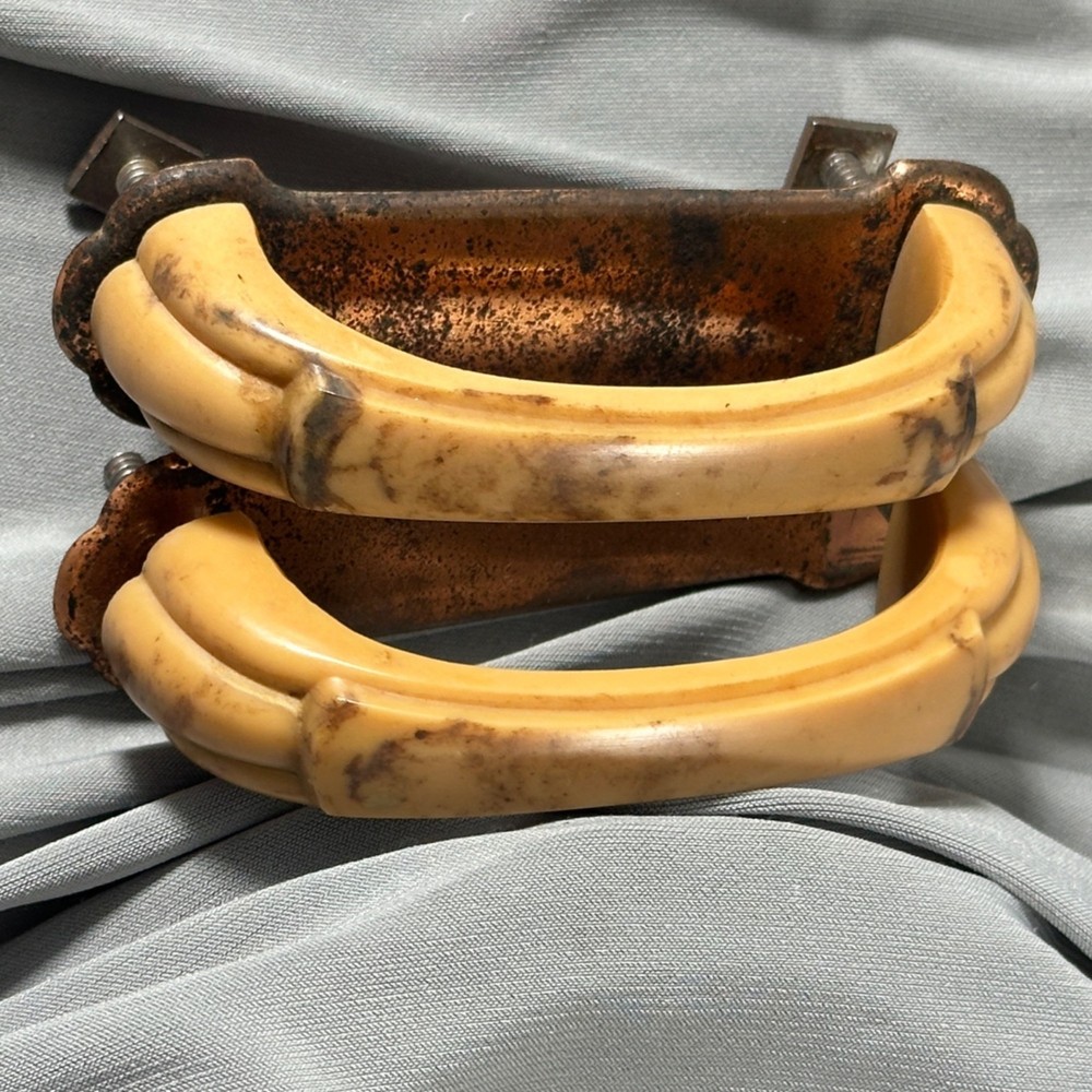 2 Vintage Drawer Pull Handles - Bakelite, Art Deco