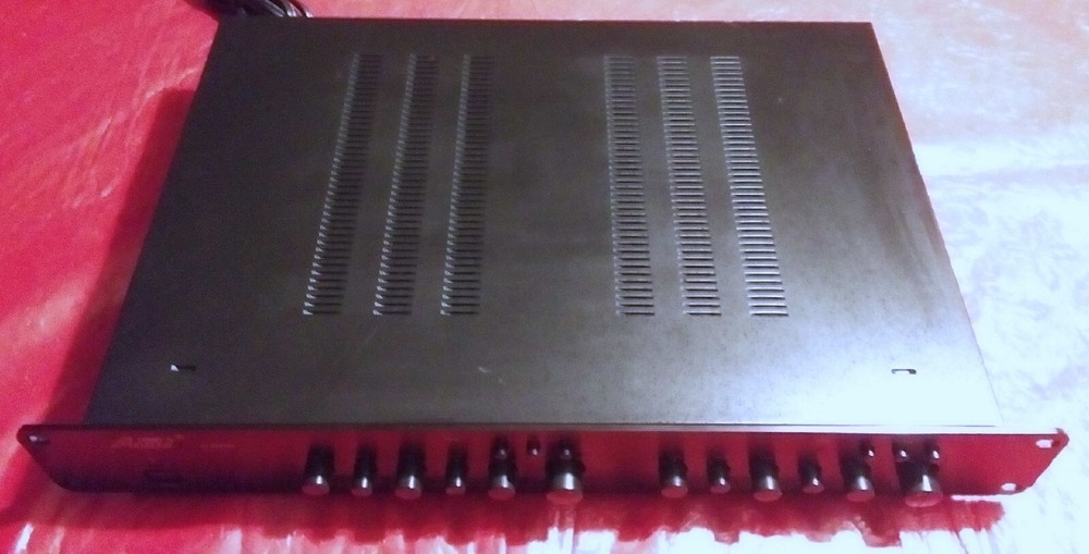 RARE - AUDIO 2000'S ACO8103 PROFESSIONAL EQUALIZER