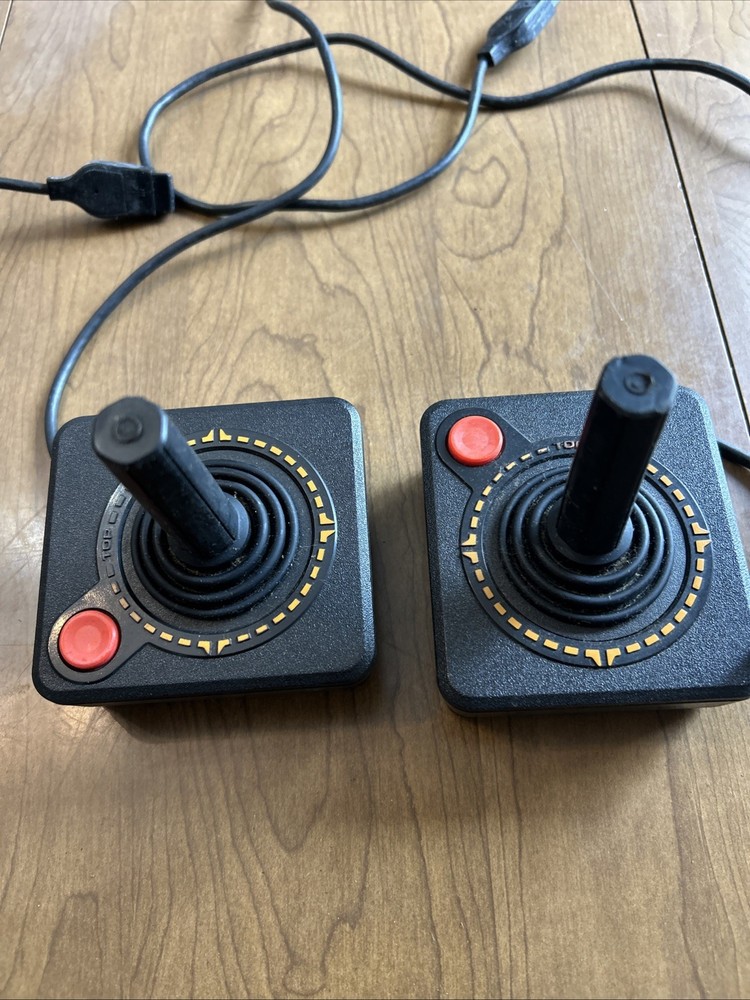 Original Atari Video Computer System Model No. CX-2600-Open Box