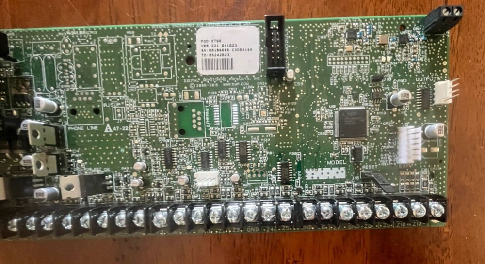 DMP Model XT30/XT50 Alarm Security Control Unit Circuit Board (model XT50N)