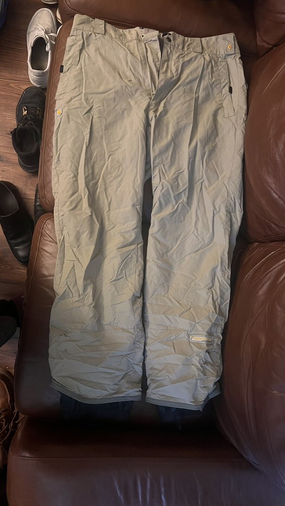 mens snowboard gear