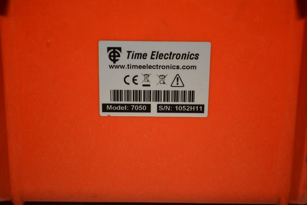 Time Electronics 7050 Process and Thermocouple Calibrator #W2141