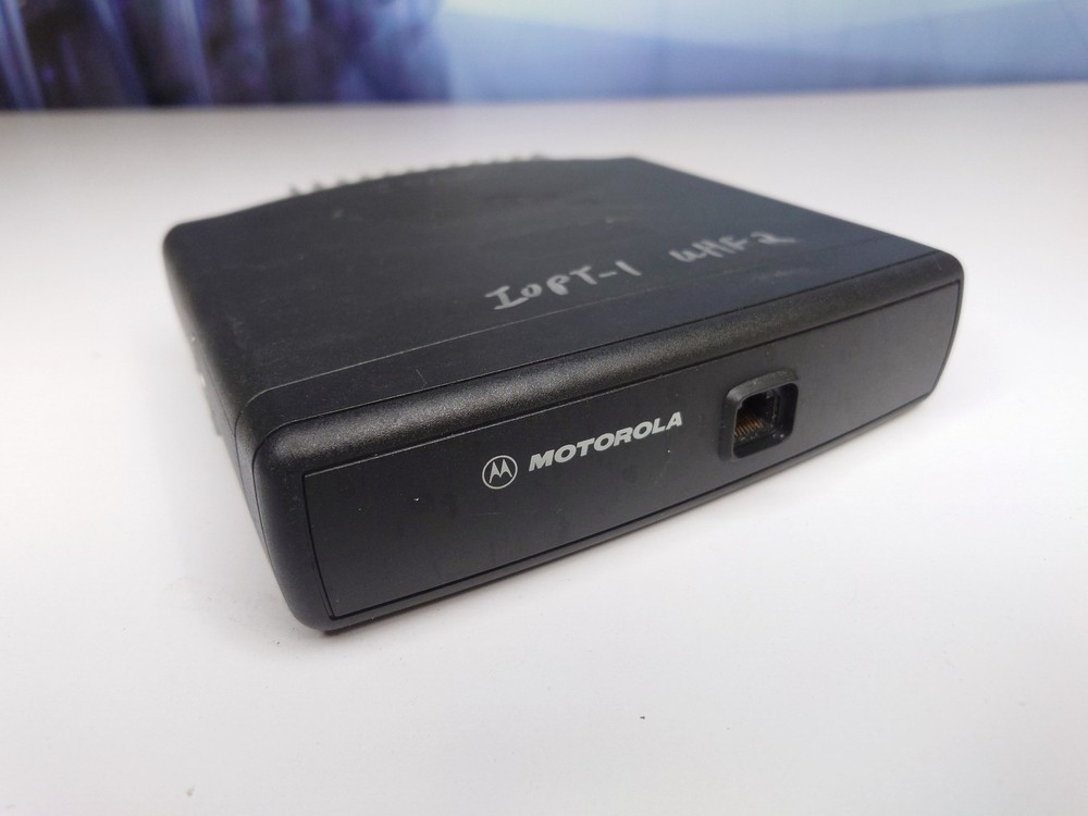 Motorola CDM1250 AAM25RKD9AA2AN Mobile Transmitter