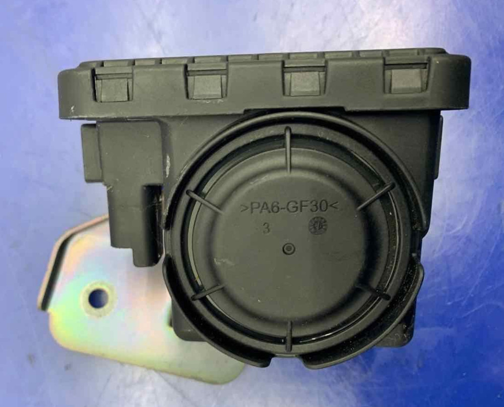 2017-2020 VOLVO S90 OEM ALARM SIREN CONTROL MODULE 31419316