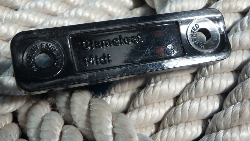 Clamcleat Midi (Nylon) NEW