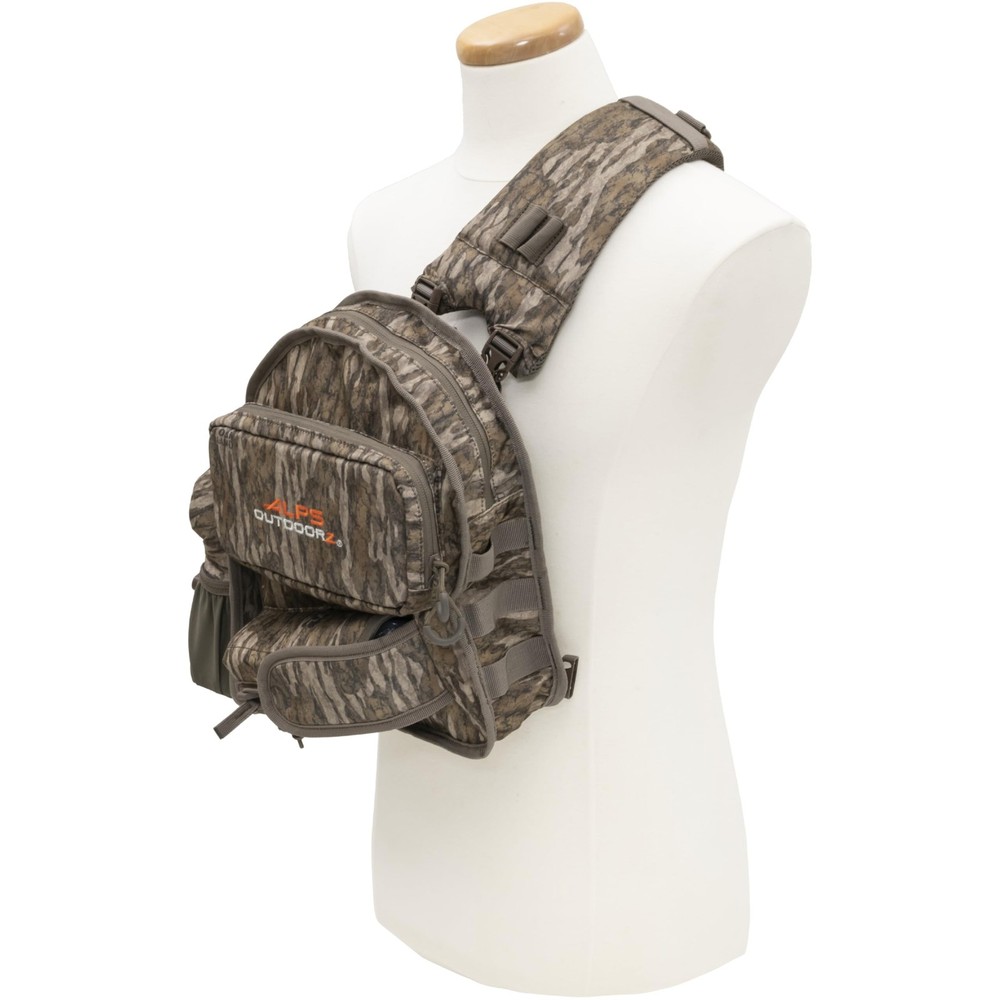 Ambush Sling Pack - Mossy Oak Bottomland