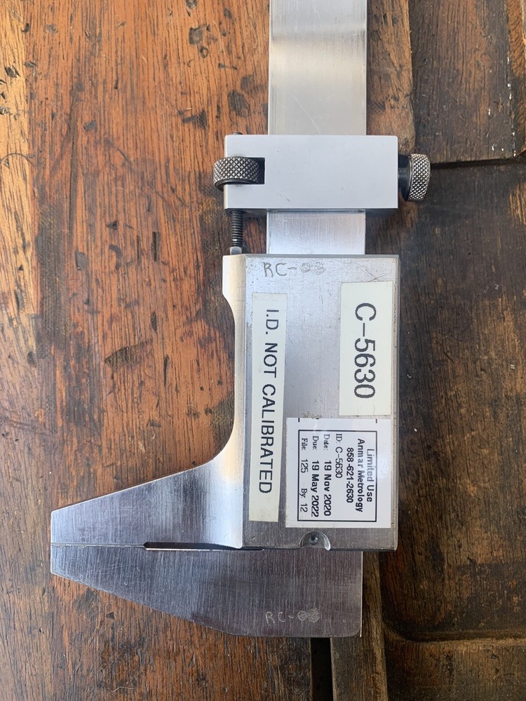 STARRETT No.123 24" VERNIER CALIPER Master Bar 26"