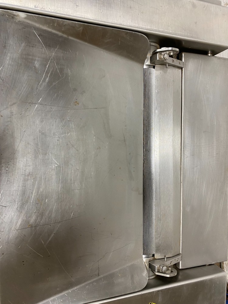 Cretel Meat Membrane Skinner