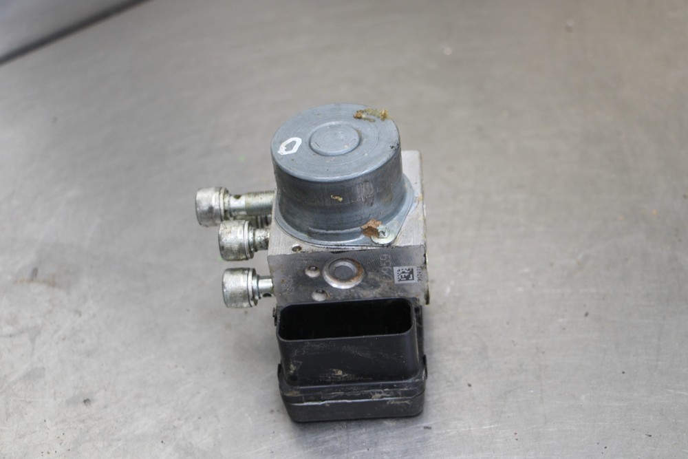 13-18 KAWASAKI NINJA ZX6R ABS PUMP UNIT MODULE